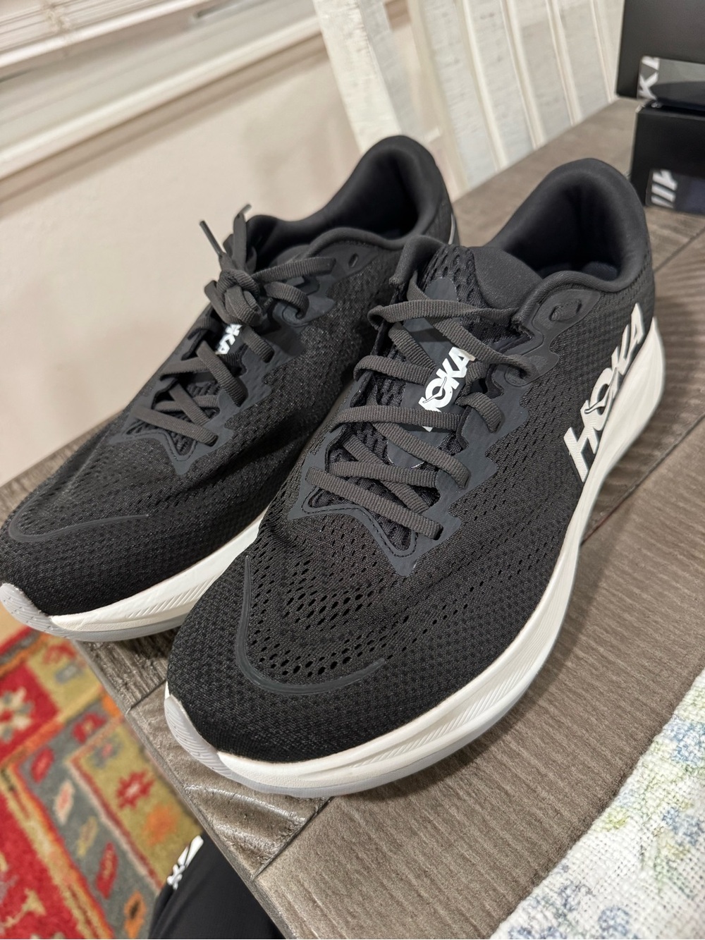Hoka rincon 4Men's Black and White Lightweight Running Sneakers